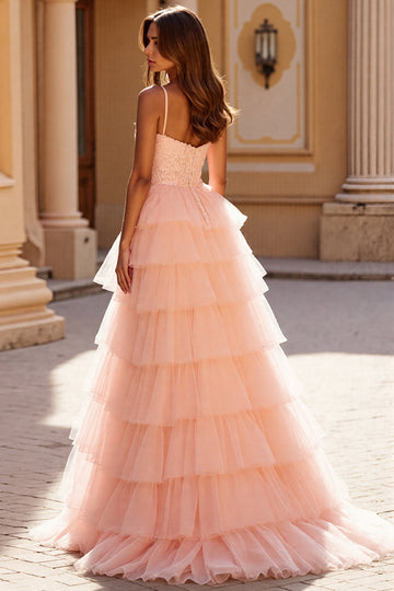Robe de bal longue en tulle blush avec appliques